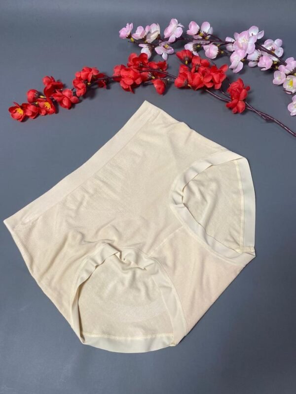 BenneLica Stylish CD KL319 Celana Dalam Cewek Wanita Dewasa Woman Underwear Woman Fashion Tipis Kuat Nyaman Ready Jumbo / Over / Big / + Size - Image 4